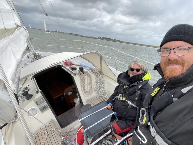 Timmy Oliviers, Lifejacket, Reddingsvest, Nederlandse vlag, zeilboot, zeiljacht, onderhoud, keuring, veiligheid, safety, Maritime Safety, Zeilen, Spinlock, Deckvest, 6D